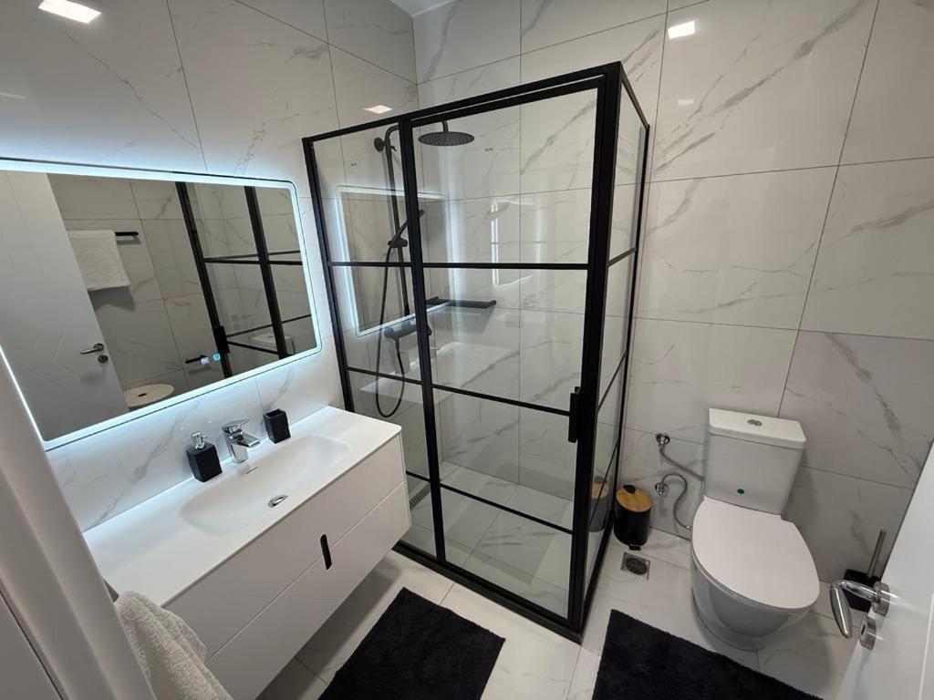 Sea View 1 Bedroom On First Street * Sarandë
